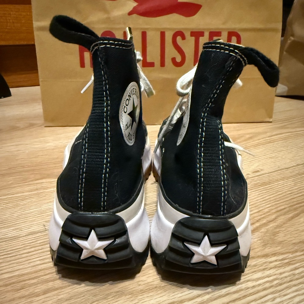 Black and White Converse High-Top Run Star Hike Sneakers- Like New - Picture 6 of 13